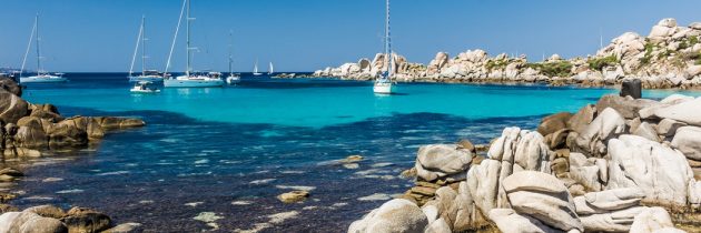 Voyage en famille en Corse à bord d’un voilier, que faut-il préparer ?